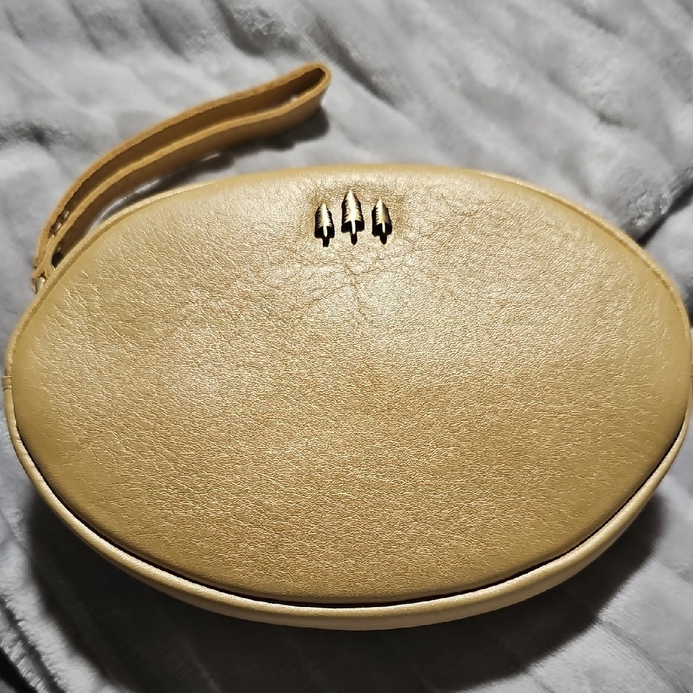 Portland Leather Champagne Roswell Pouch Large
